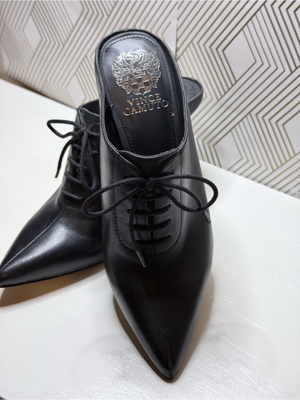 Vince Camuto Black Leather Pointed Toe Lace-Up Mule Heels Size 7.5 - Picture 7 of 7